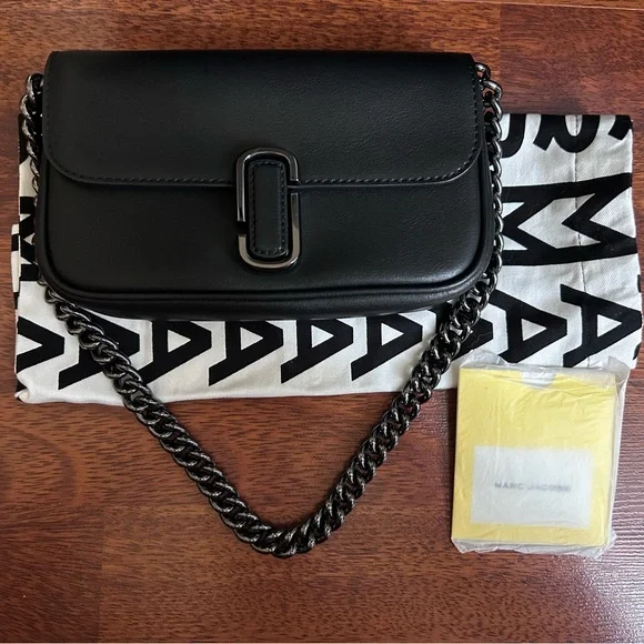 NWOT Marc Jacobs The J Mini Chain Accent Leather Handbag in Black -No Strap- - Picture 17 of 17